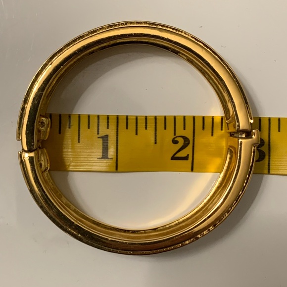 EUC Vince Camuto Bracelet - Picture 4 of 4